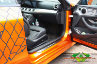 Wrappsta.de carwrapping Mercedes-E-Cabrio Vollfolierung Mandarinentraum design-matt Blau 11
