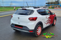 wrappsta.de-carwrapping-vollfolierung-Dacia Stepway-glanz weiss-true blood-11