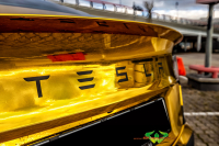 wrappsta.de-carwrapping-vollfolierung-Tesla3 Perfomance-chrom gold-matt schwarz-glanz weiss-scheibentoenung-04