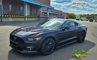Ford Mustang - satin matt Black - Digitaldruck