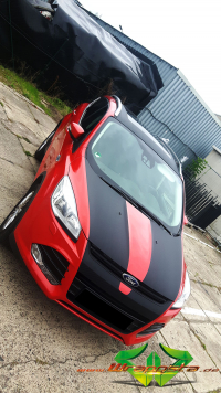 wrappsta.de carwrapping-vollfolierung Ford-Kuga Red-Diamond Raven-Black-Carbon 010