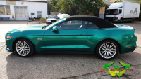 wrappsta.de carwrapping-vollfolierung Ford-Mustang-Convertible-5.0 Pearl-Dark-Green 04