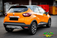 wrappsta.de carwrapping-vollfolierung Renault-Capture Glanz-Schwarz-Metallic Kommunalorange 5